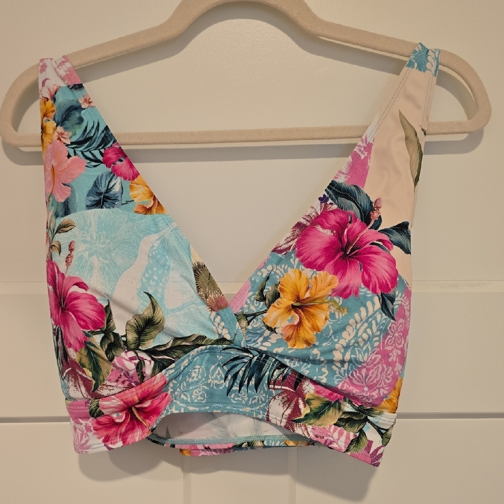 Torrid Floral V-Neck Bikini Set - Picture 2 of 12